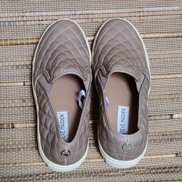 Women's Steve Madden Ecentrcq Quilted Slip-on Sneaker Size 7 - Picture 13 of 15